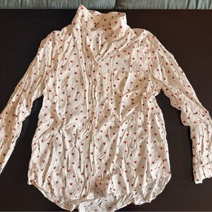 Beachlunchlounge Cream Shirt with Red Heart Pattern